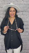 Load and play video in Gallery viewer, HC Freshwater Mix Pink/brown  Pearl and Leather Necklace
