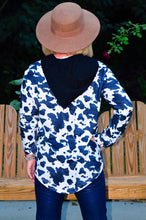 Load image into Gallery viewer, Cozy Cow Print Top
