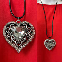 Load image into Gallery viewer, Take Me Home Heart Necklace
