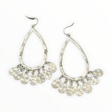 Load image into Gallery viewer, Dangle Earrings
